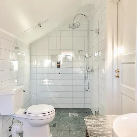 ヴィラ Strandnaes Gard マリエハムン